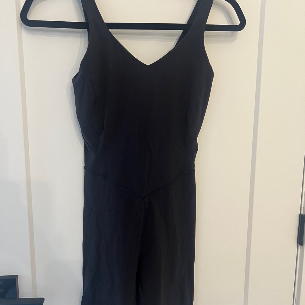 Lululemon Athletica Black Top